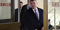Бывший министр обороны снова готов к защите