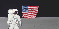 Своей Луны не отдадим ни пяди