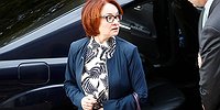 Санатор спешит на полис