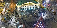 ПРОЛЕТАЯ НАД ТАЛДЫ-ПАРИЖЕМ